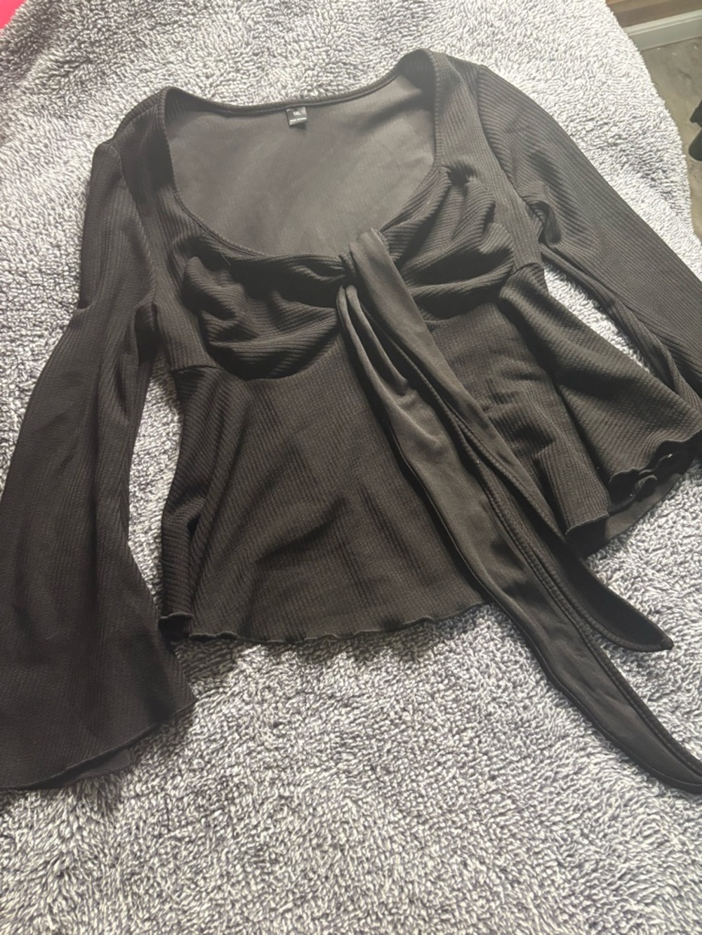 SHEIN Black Ribbed Tie-Front Long Sleeve Top